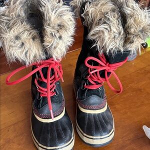 Sorel Waterproof Black and Tan Winter Boots